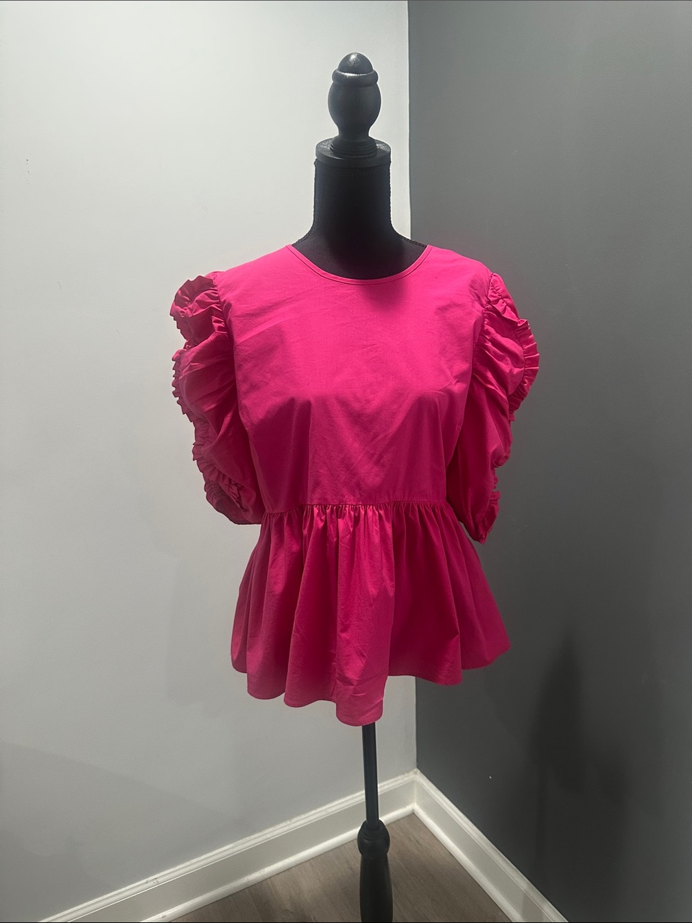 Puff-Sleeve Peplum Blouse in Hot Pink - Picture 4 of 4